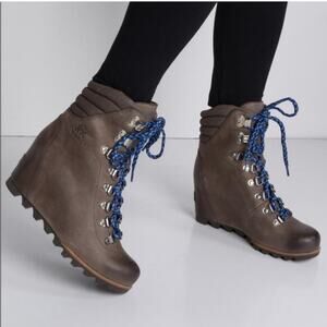 Sorel Conquest Joan Brown Leather Lace Up Wedge Boots Size 6.5